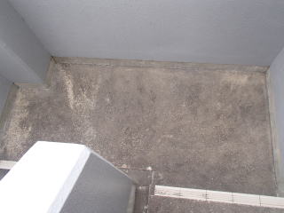 1清掃実例：集合住宅の外階段・通路の高圧洗浄